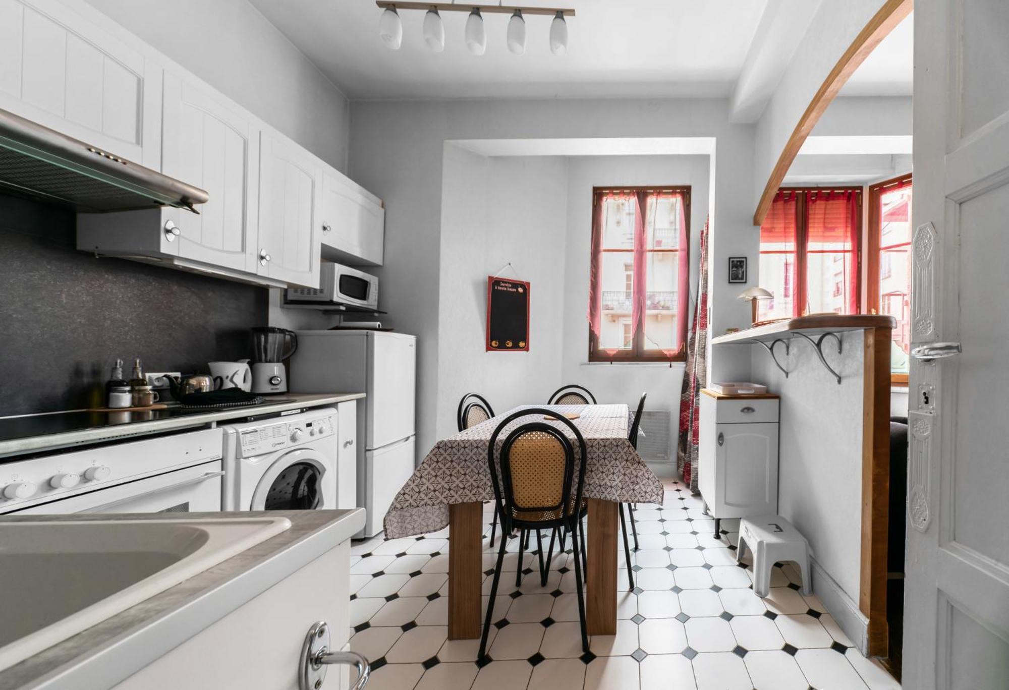 Le Lasteyras - Appartement Charmant En Centre Ville Vichy Extérieur photo